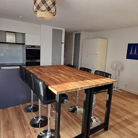 Apartment Chez Sofia T3 View Port Private Parking And Pool