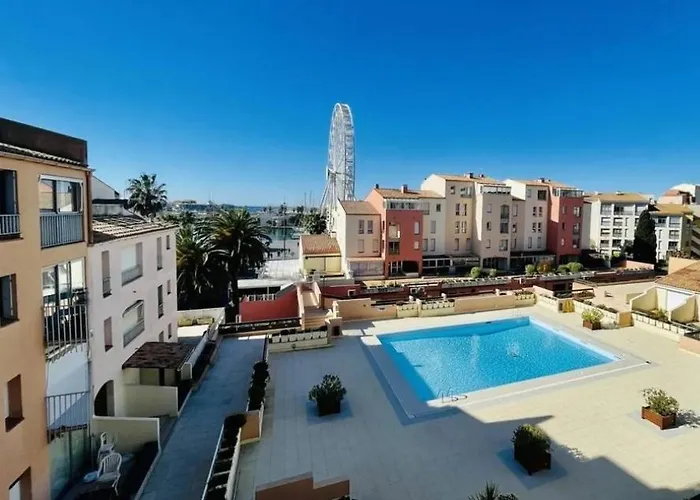 Chez Sofia T3 View Port Private Parking And Pool 아파트 *
